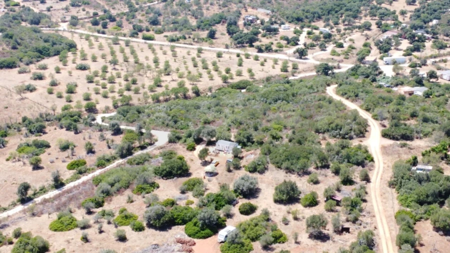 Terreno para Venda em Bensafrim e Barão de São João Foto 82