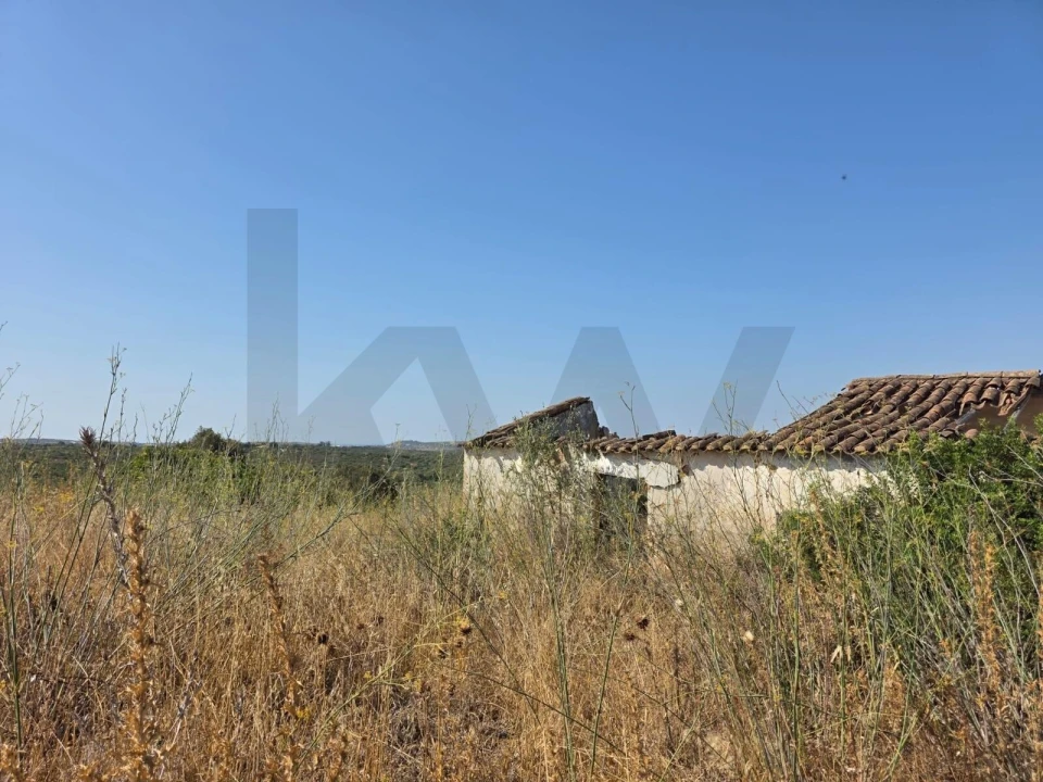 Terreno para Venda em Bensafrim e Barão de São João Foto 70