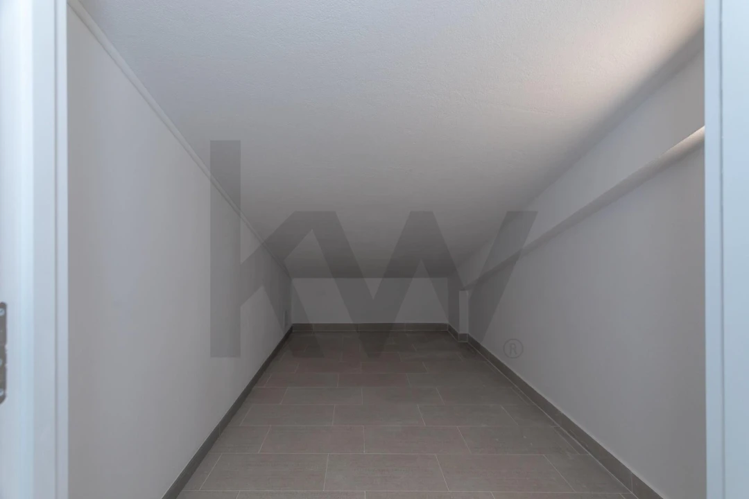 Apartamento T2 para Arrendamento em Seixal, Arrentela e Aldeia de Paio Pires Foto 38