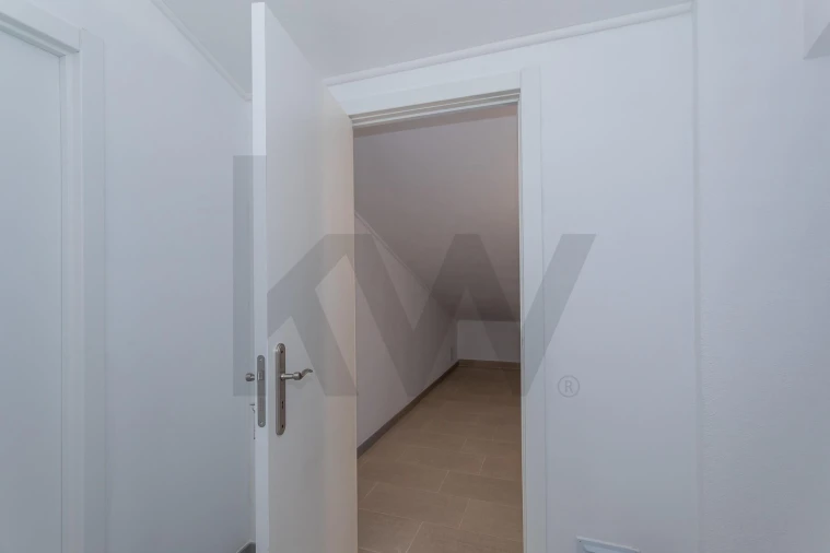 Apartamento T2 para Arrendamento em Seixal, Arrentela e Aldeia de Paio Pires Foto 36