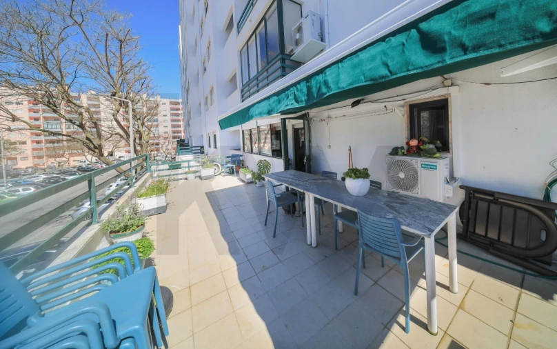 Apartamento T2 para Venda em Barreiro e Lavradio Foto 18