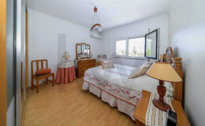 Apartamento T2 para Venda em Barreiro e Lavradio Foto 6