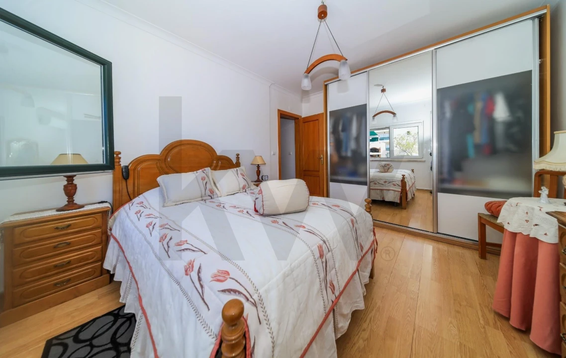 Apartamento T2 para Venda em Barreiro e Lavradio Foto 5