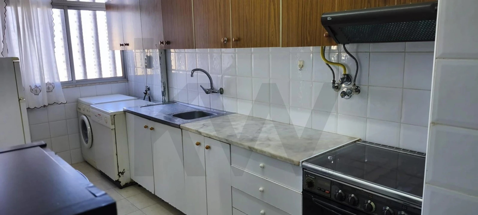 Apartamento T2 para Venda em Baixa da Banheira e Vale da Amoreira Foto 4