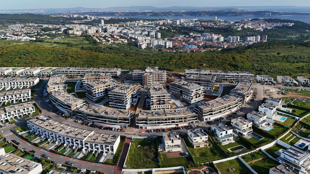 Apartamento T2 para Venda em Venteira Foto 42