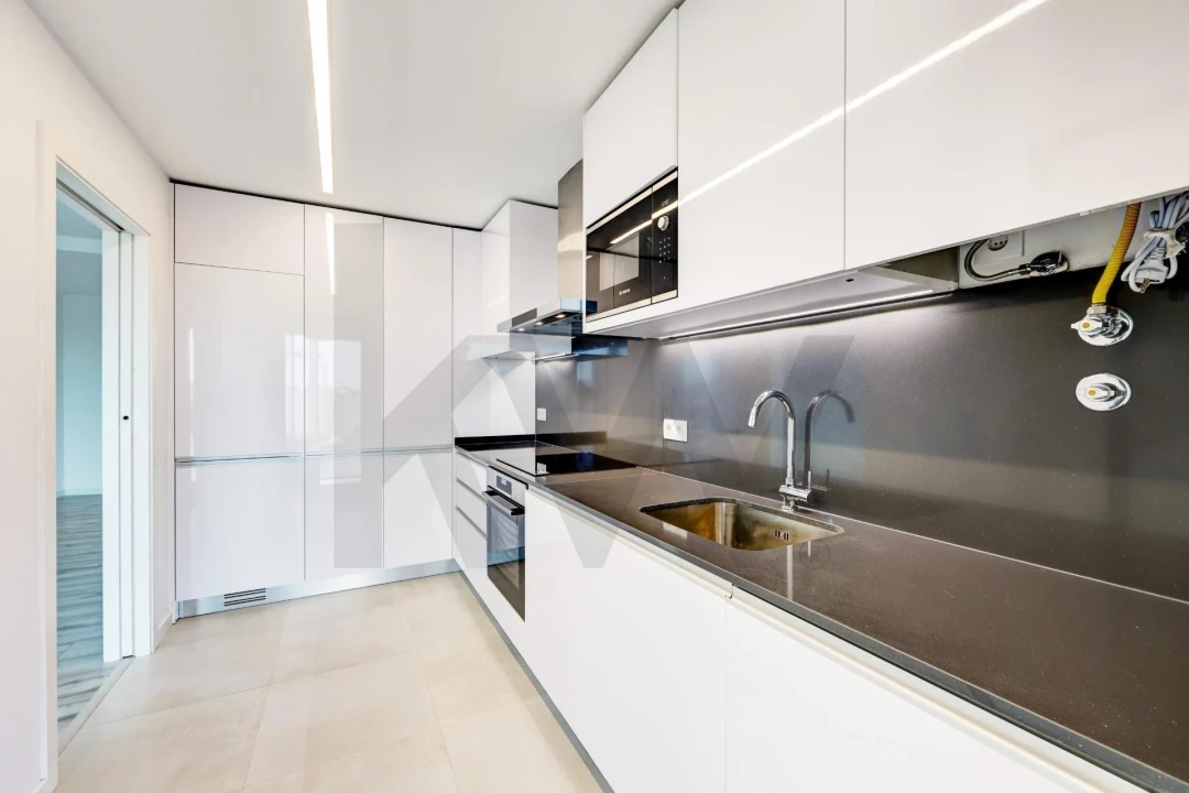 Apartamento T2 para Venda em Venteira Foto 13