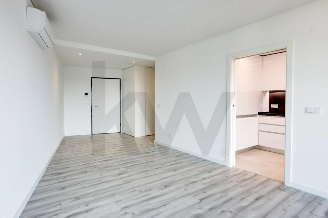 Apartamento T2 para Venda em Venteira Foto 8