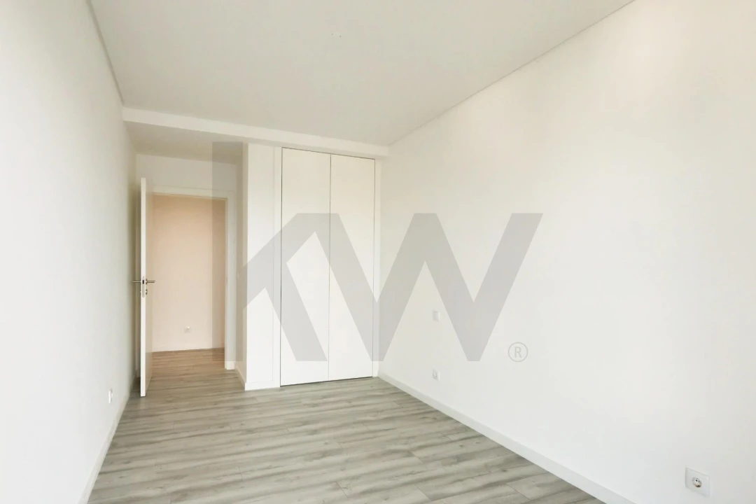 Apartamento T2 para Venda em Venteira Foto 25