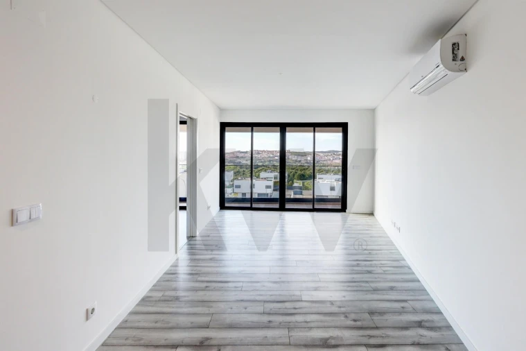 Apartamento T2 para Venda em Venteira Foto 4