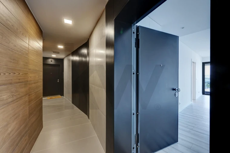 Apartamento T2 para Venda em Venteira Foto 37