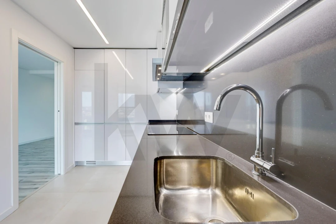 Apartamento T2 para Venda em Venteira Foto 15