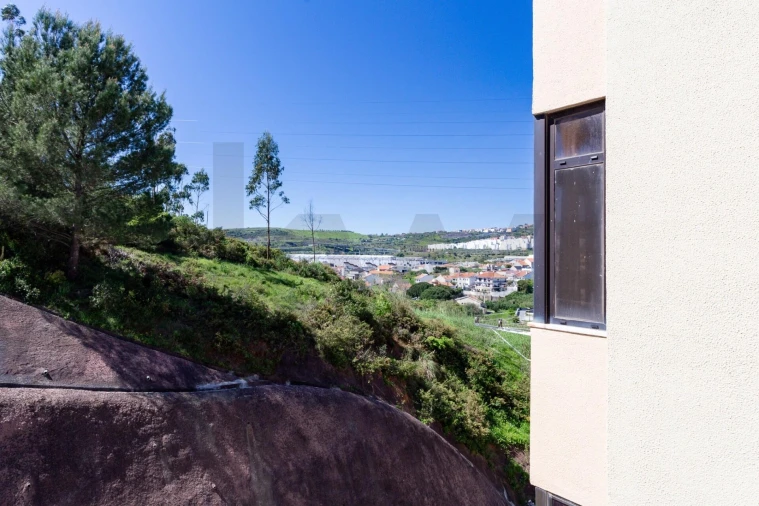 Apartamento T3 para Venda em Pontinha e Famões Foto 22