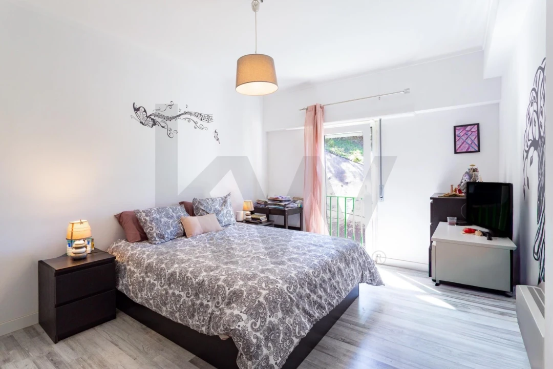 Apartamento T3 para Venda em Pontinha e Famões Foto 7