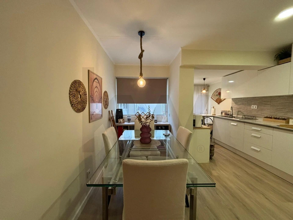 Apartamento T2 para Venda em Seixal, Arrentela e Aldeia de Paio Pires Foto 2