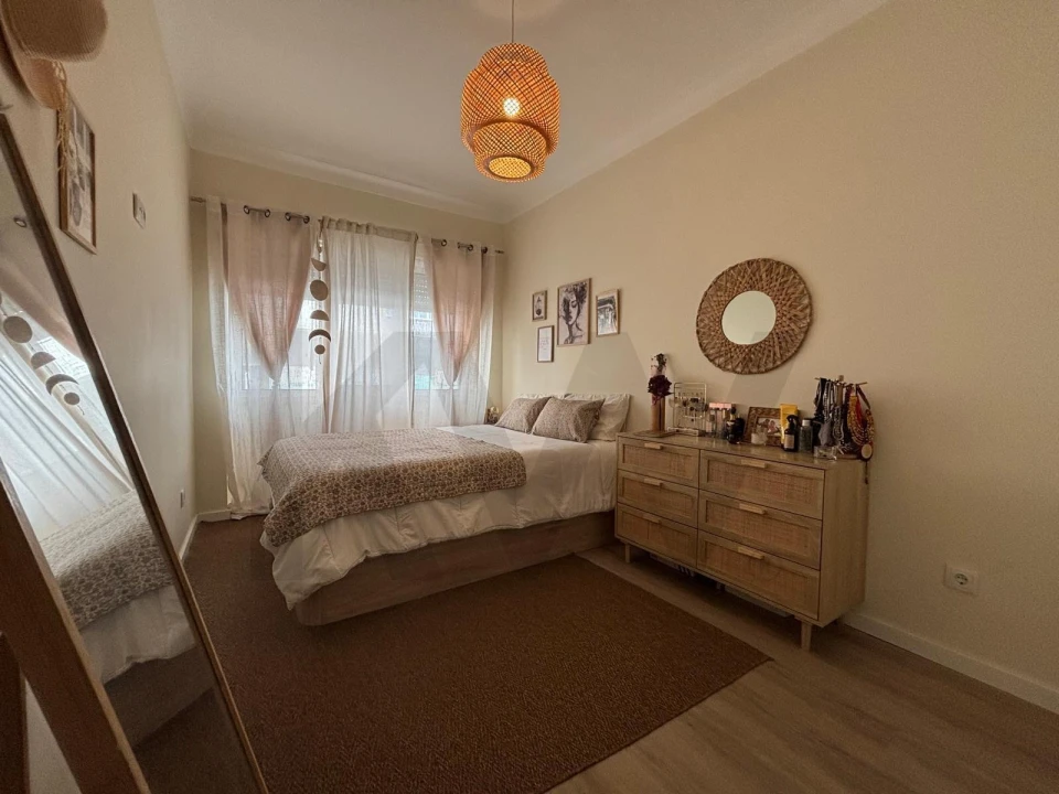 Apartamento T2 para Venda em Seixal, Arrentela e Aldeia de Paio Pires Foto 9