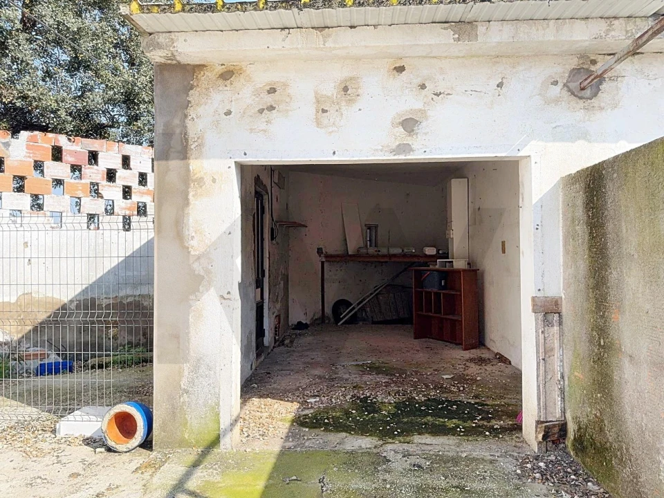 Moradia T2 para Venda em Romeira e Várzea Foto 24