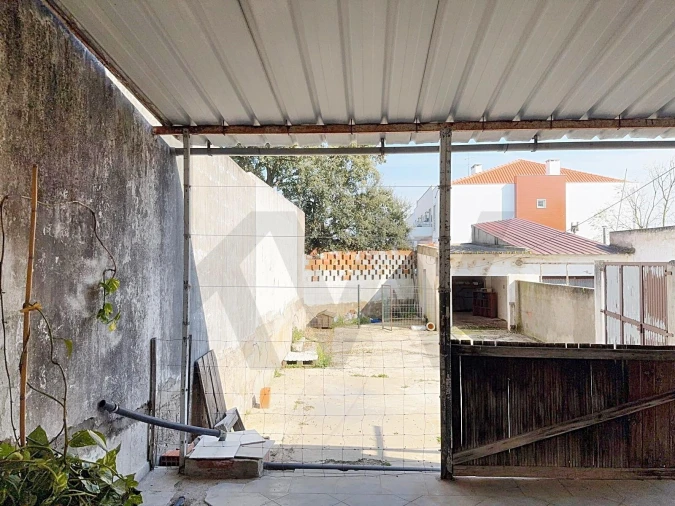 Moradia T2 para Venda em Romeira e Várzea Foto 25