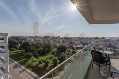 Apartamento T3 para Venda em Seixal, Arrentela e Aldeia de Paio Pires