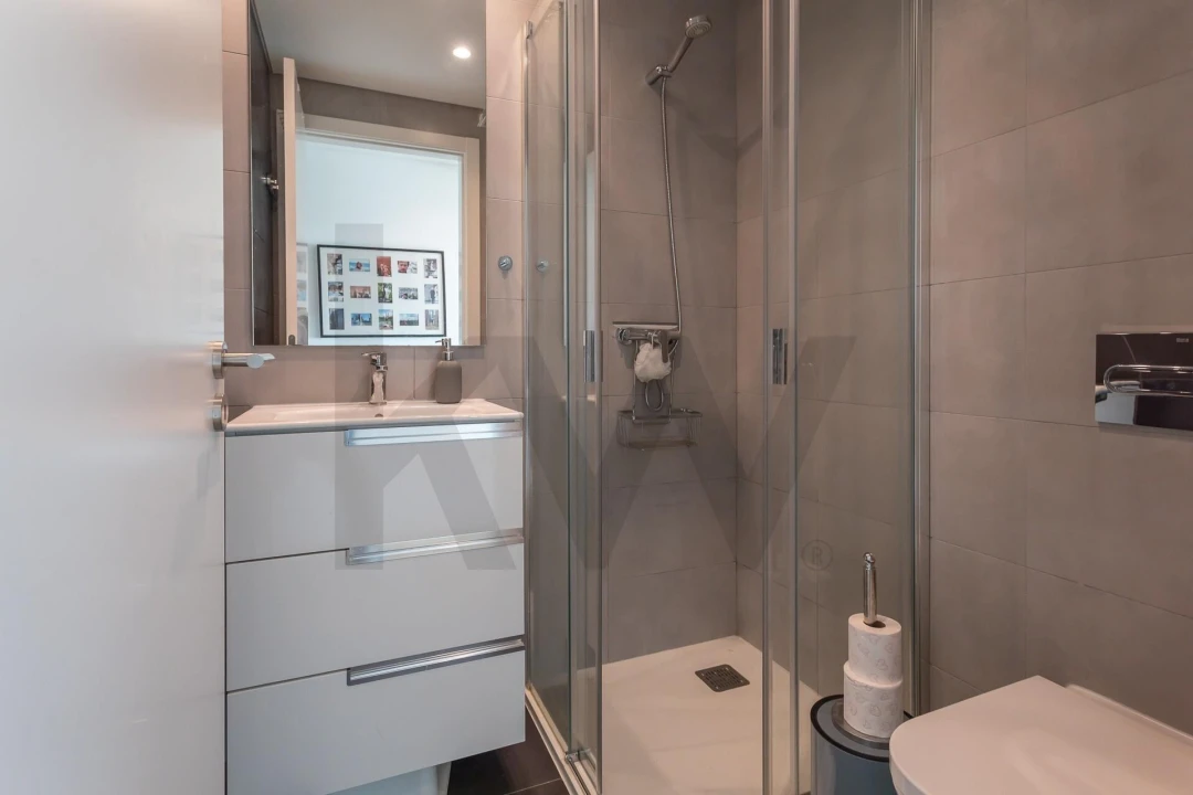 Apartamento T3 para Venda em Seixal, Arrentela e Aldeia de Paio Pires Foto 14