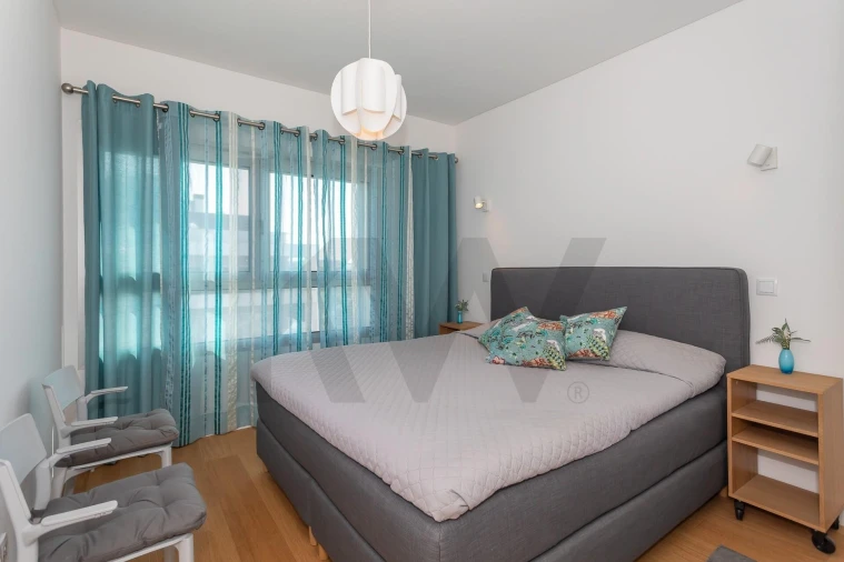 Apartamento T3 para Venda em Seixal, Arrentela e Aldeia de Paio Pires Foto 12