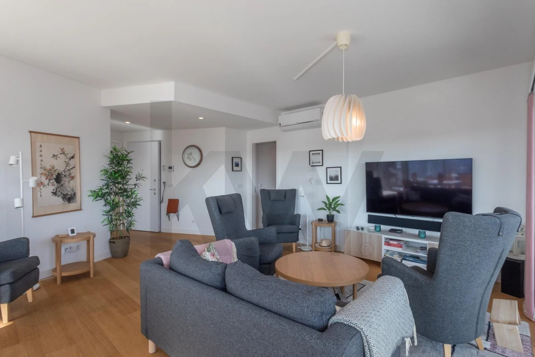 Apartamento T3 para Venda em Seixal, Arrentela e Aldeia de Paio Pires Foto 21