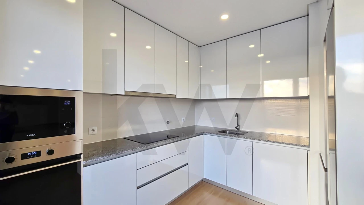 Apartamento T2 para Arrendamento em Requeixo, Nossa Senhora de Fátima e Nariz Foto 29