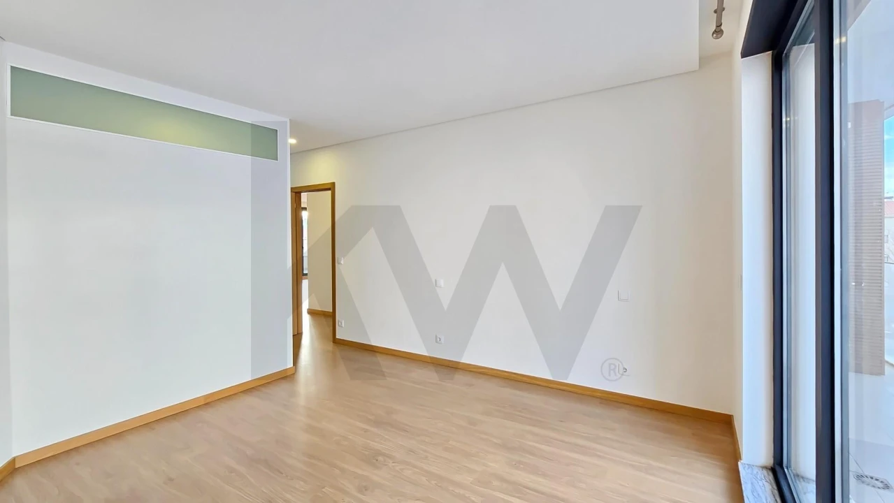 Apartamento T2 para Arrendamento em Requeixo, Nossa Senhora de Fátima e Nariz Foto 16