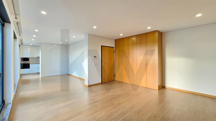 Apartamento T2 para Arrendamento em Requeixo, Nossa Senhora de Fátima e Nariz Foto 6