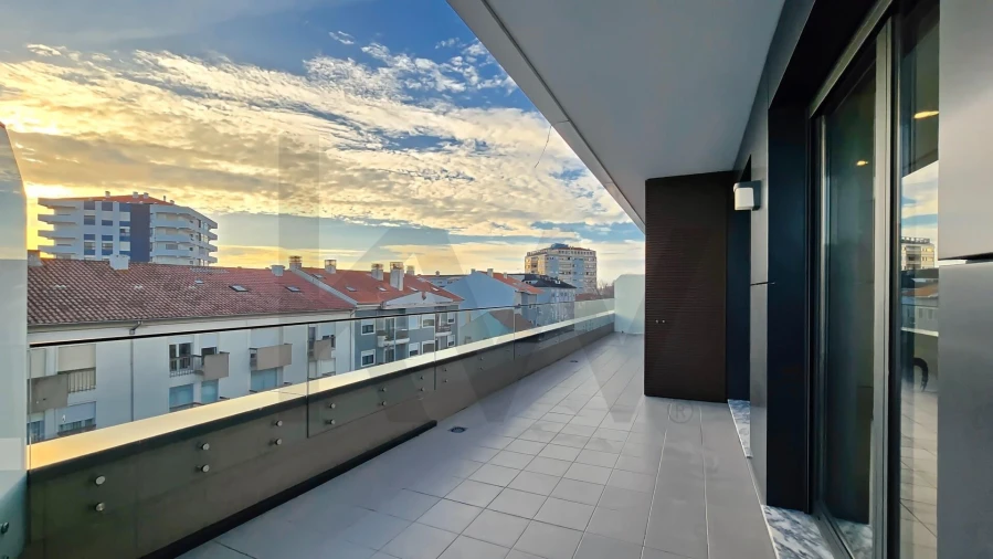 Apartamento T2 para Arrendamento em Requeixo, Nossa Senhora de Fátima e Nariz Foto 34