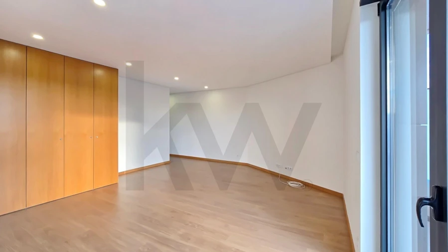 Apartamento T2 para Arrendamento em Requeixo, Nossa Senhora de Fátima e Nariz Foto 22