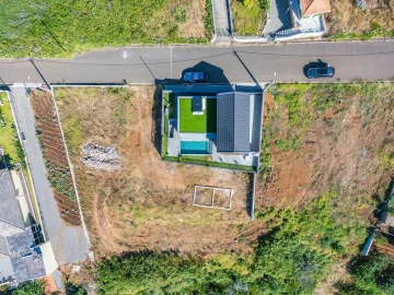 Moradia T3 para Venda em Fajã da Ovelha