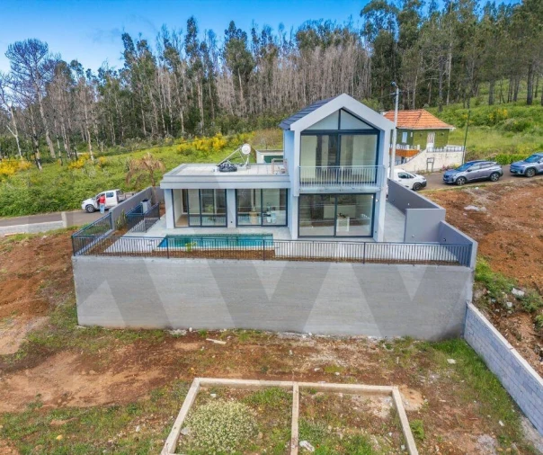 Moradia T3 para Venda em Fajã da Ovelha Foto 31