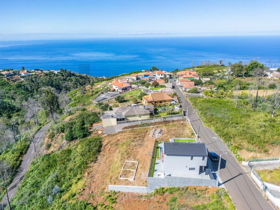 Moradia T3 para Venda em Fajã da Ovelha Foto 68