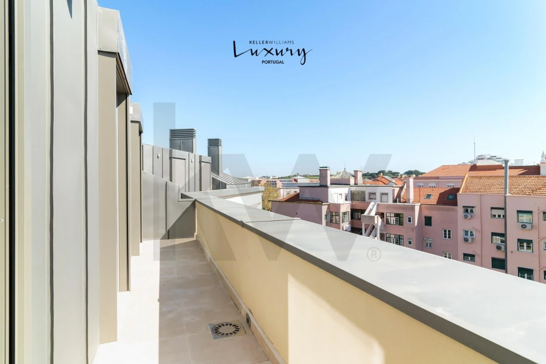Apartamento T2 para Venda em Areeiro Foto 15