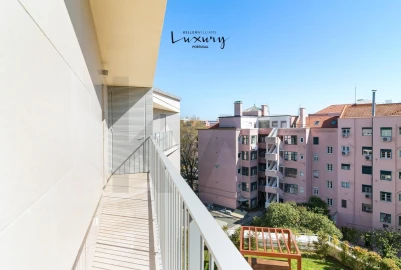 Apartamento T2 para Venda em Areeiro