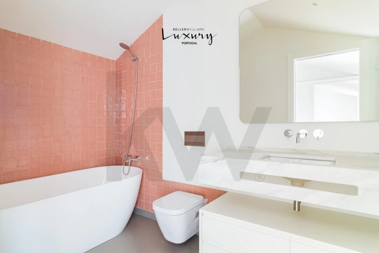 Apartamento T2 para Venda em Areeiro Foto 14