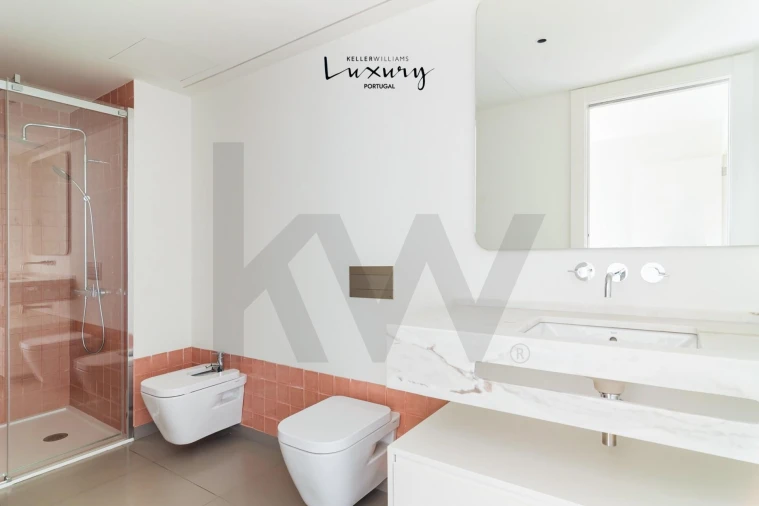 Apartamento T2 para Venda em Areeiro Foto 8