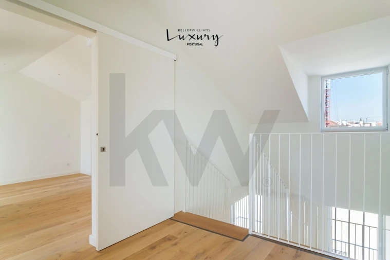 Apartamento T2 para Venda em Areeiro Foto 10