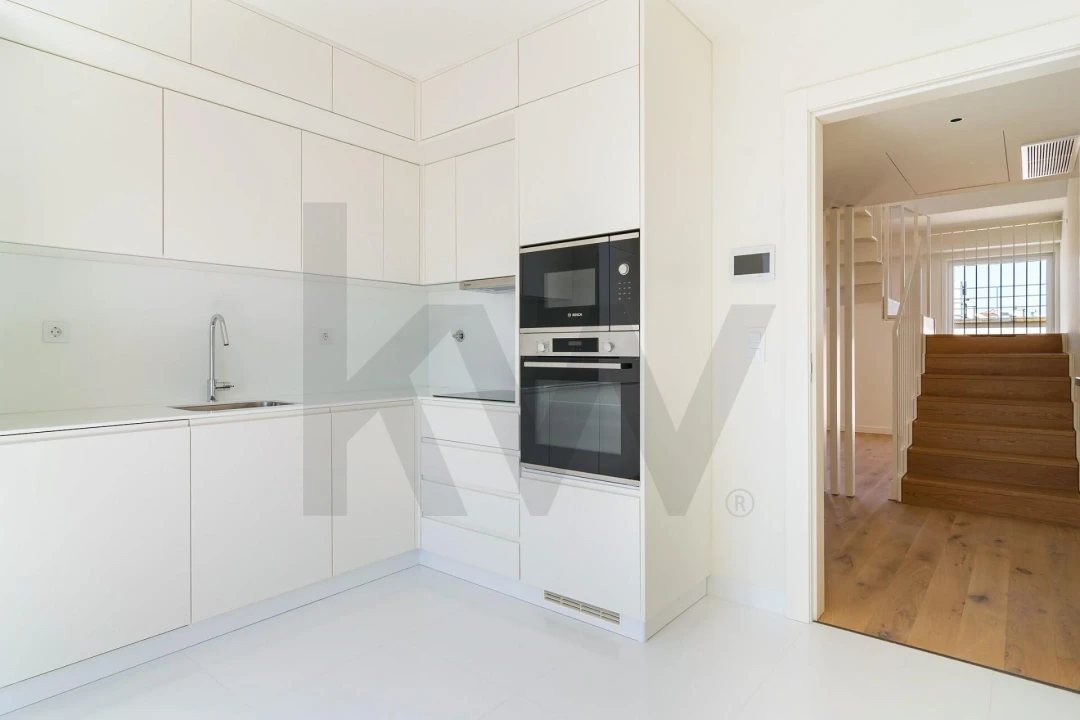 Apartamento T2 para Venda em Areeiro Foto 18