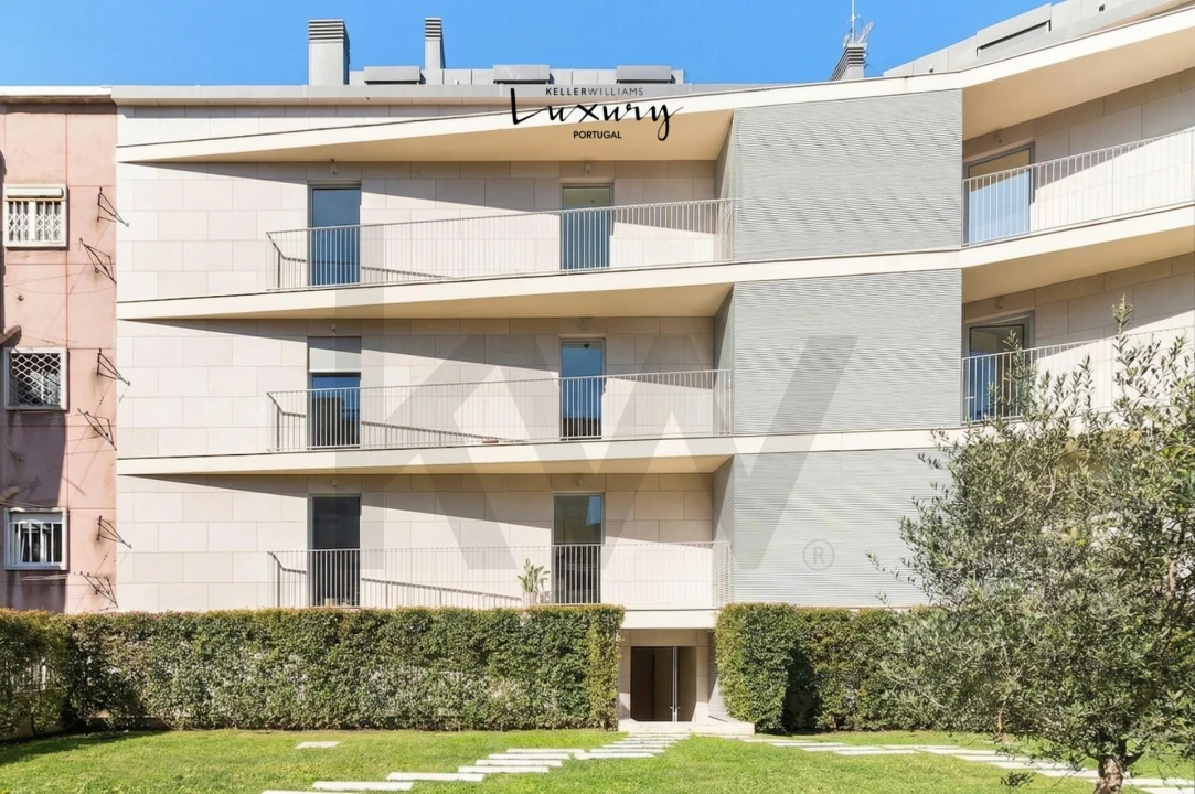 Apartamento T2 para Venda em Areeiro Foto 22
