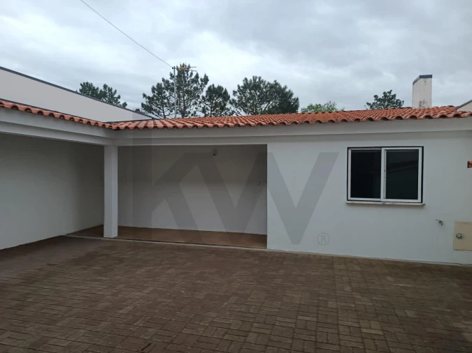 Moradia T1 para Arrendamento em Gafanha da Encarnação Foto 2