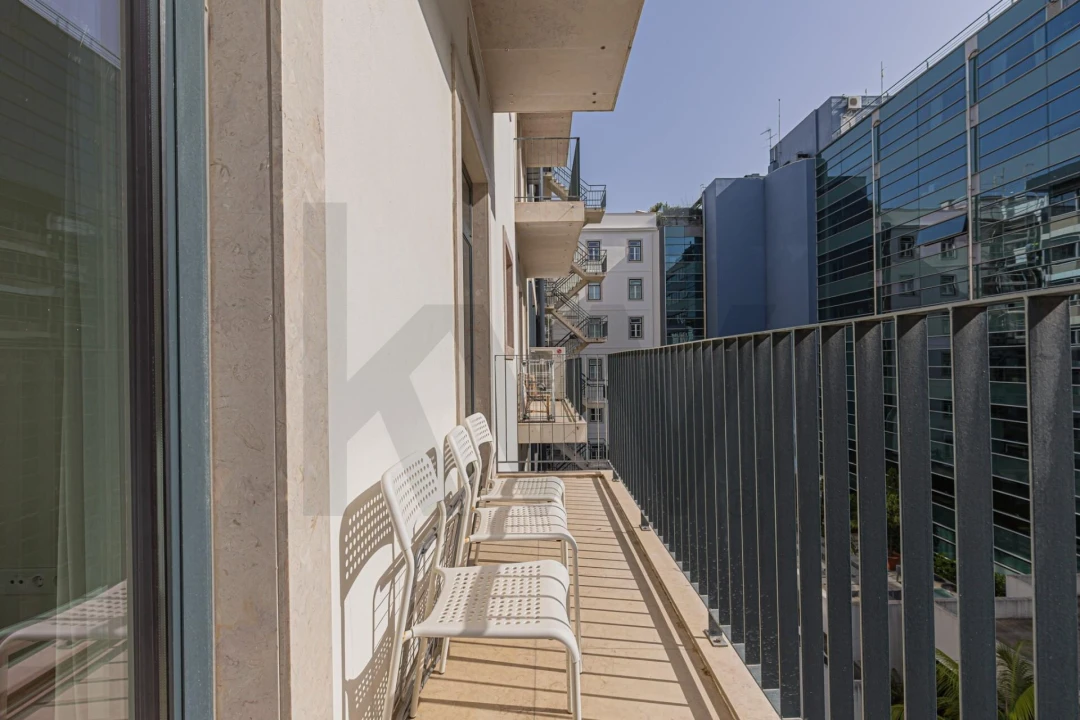 Apartamento T2 para Venda em Santo António Foto 32