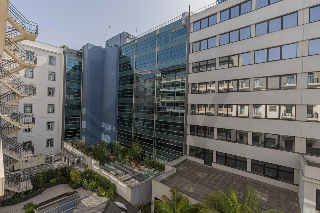 Apartamento T2 para Venda em Santo António Foto 46