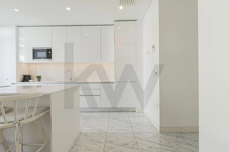 Apartamento T2 para Venda em Santo António Foto 18