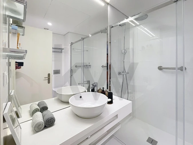 Apartamento T2 para Venda em Santo António Foto 29