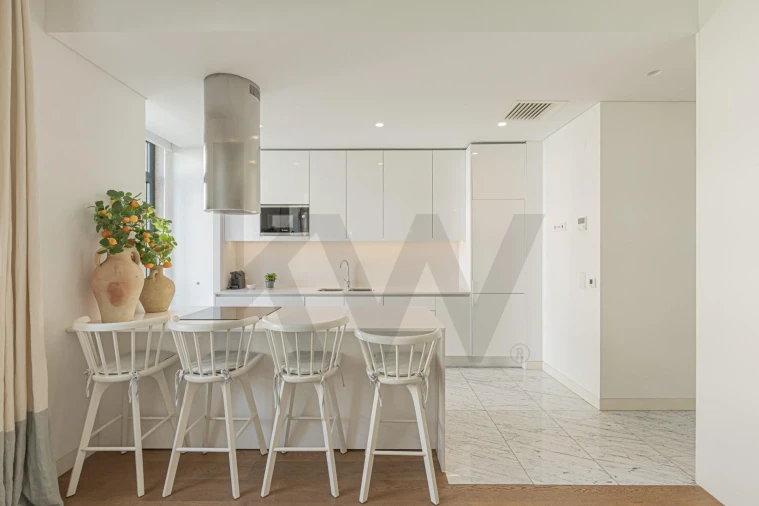 Apartamento T2 para Venda em Santo António Foto 16