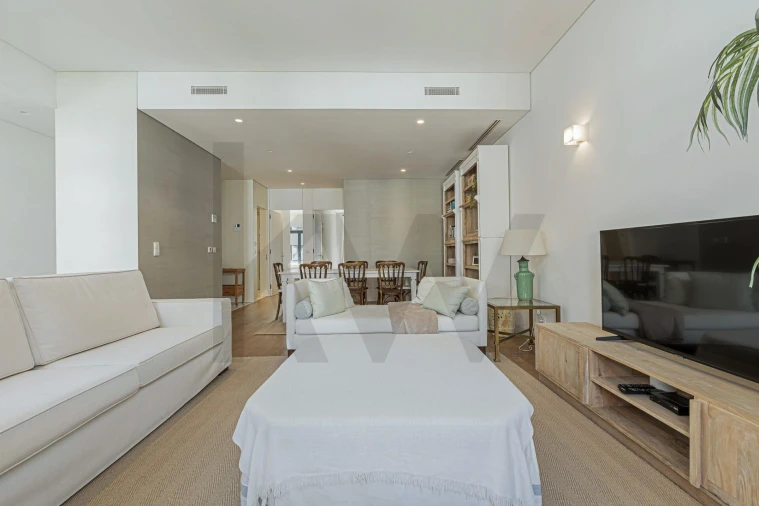 Apartamento T2 para Venda em Santo António Foto 10