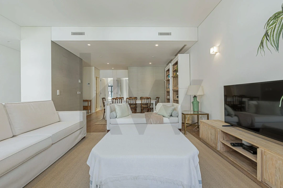 Apartamento T2 para Venda em Santo António Foto 10