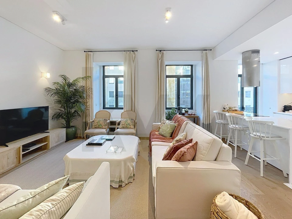 Apartamento T2 para Venda em Santo António Foto 2