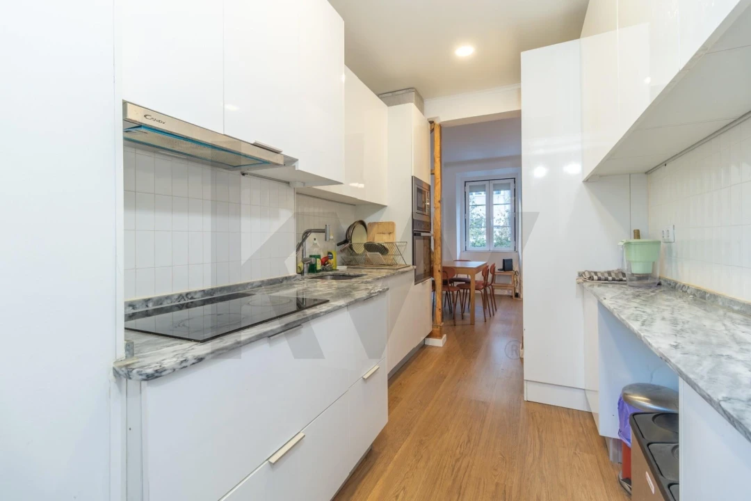 Apartamento T2 para Venda em Penha de França Foto 6